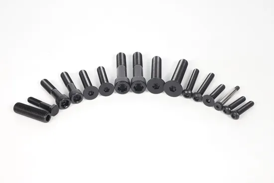 Tuz DIN912 GB/T70.1 ISO4762 Elementi di fissaggio Mezzo dente Sistema metrico Bulloni a testa esagonale in acciaio legato nero grado 10.9 Viti personalizzate Bulloni esagonali per viti metalliche da costruzione